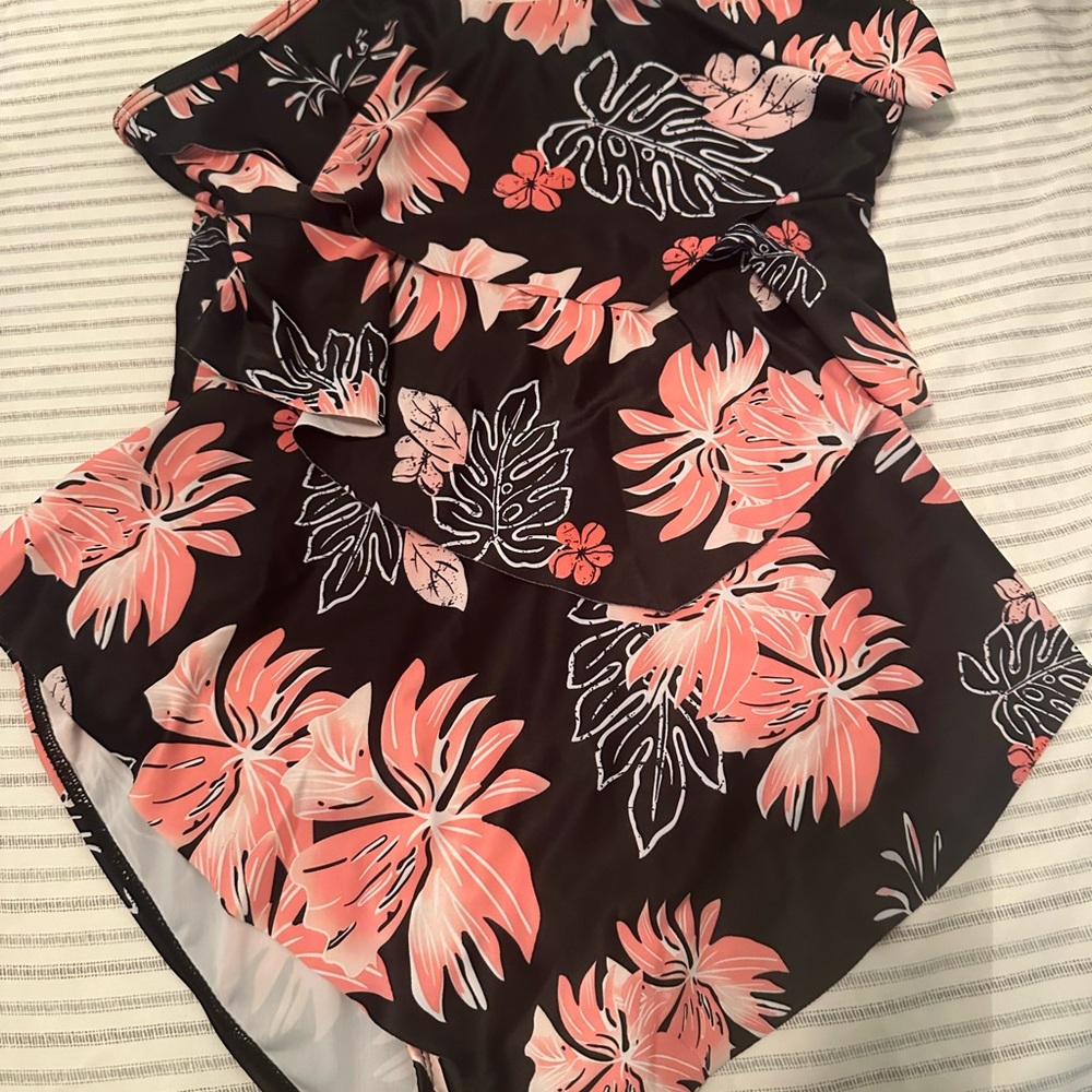 One piece swimsuit